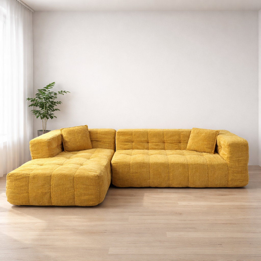 Sofá modular MIKO mostaza con chaise longue izquierda en salón